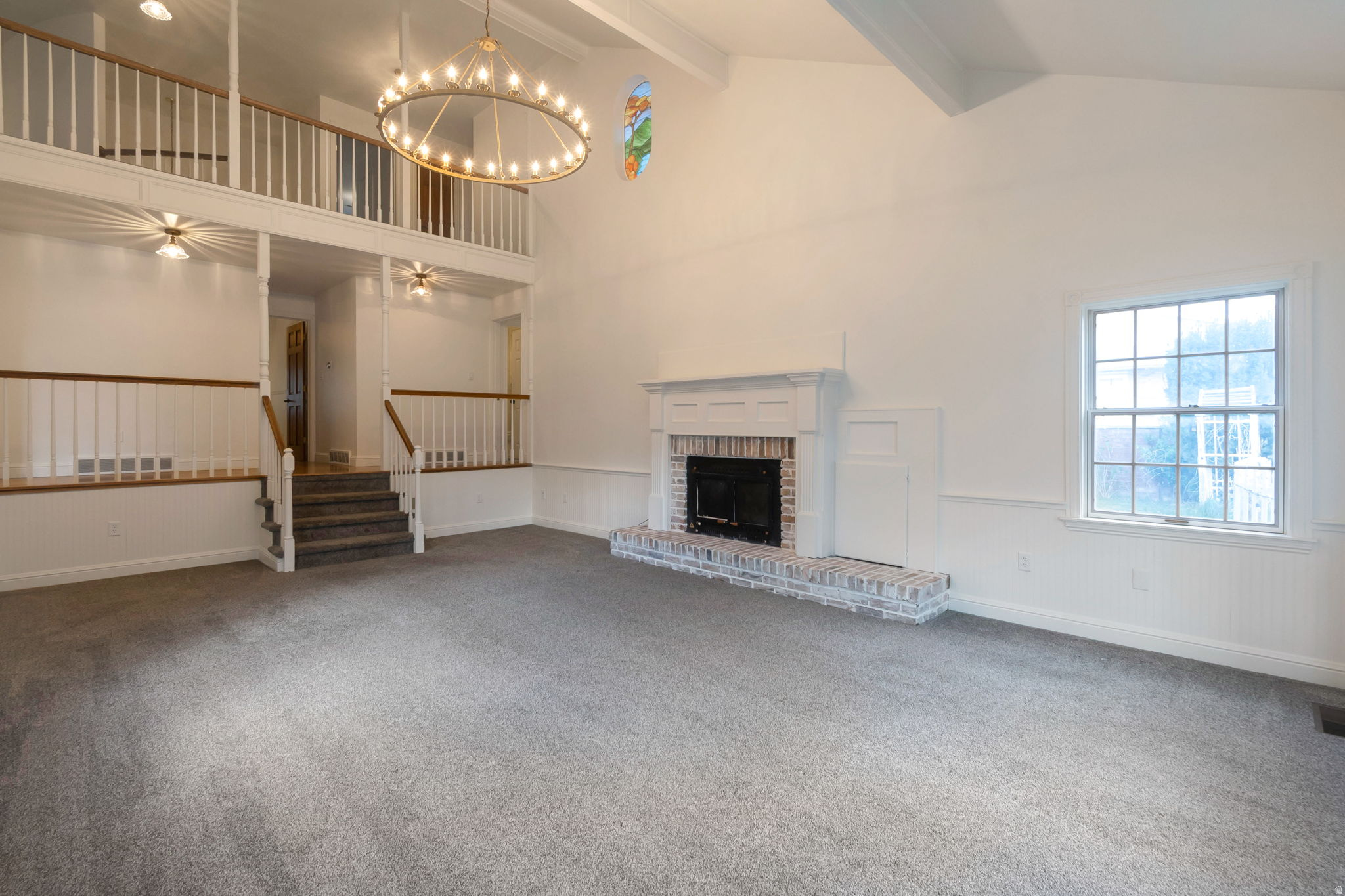 RIVER EDGE - Residential