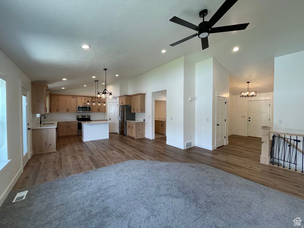 Photo of 3834 N 2550 W, Farr West, UT 84404 (MLS # 2146091)