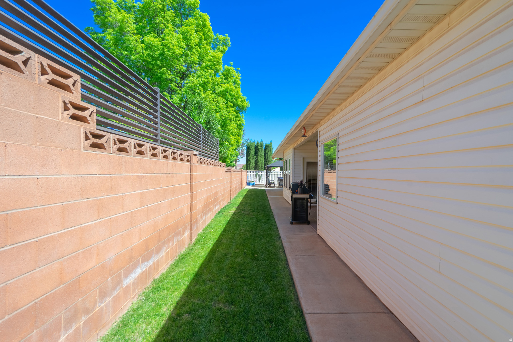 HEIGHTS WEST A - Residential