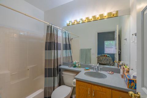 Tiny photo for 3734 W MITCHELL DR, Santa Clara, UT 84765 (MLS # 2147204)