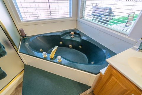 Tiny photo for 3734 W MITCHELL DR, Santa Clara, UT 84765 (MLS # 2147204)