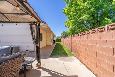Tiny photo for 3734 W MITCHELL DR, Santa Clara, UT 84765 (MLS # 2147204)