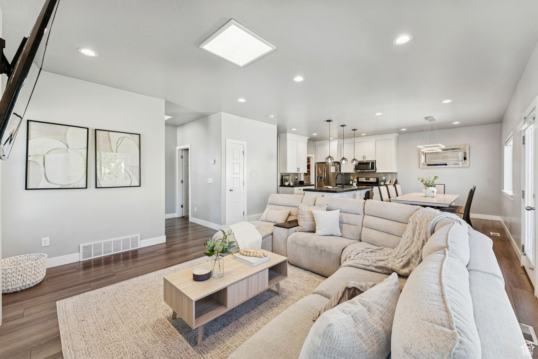 SILVERLAKE - Residential