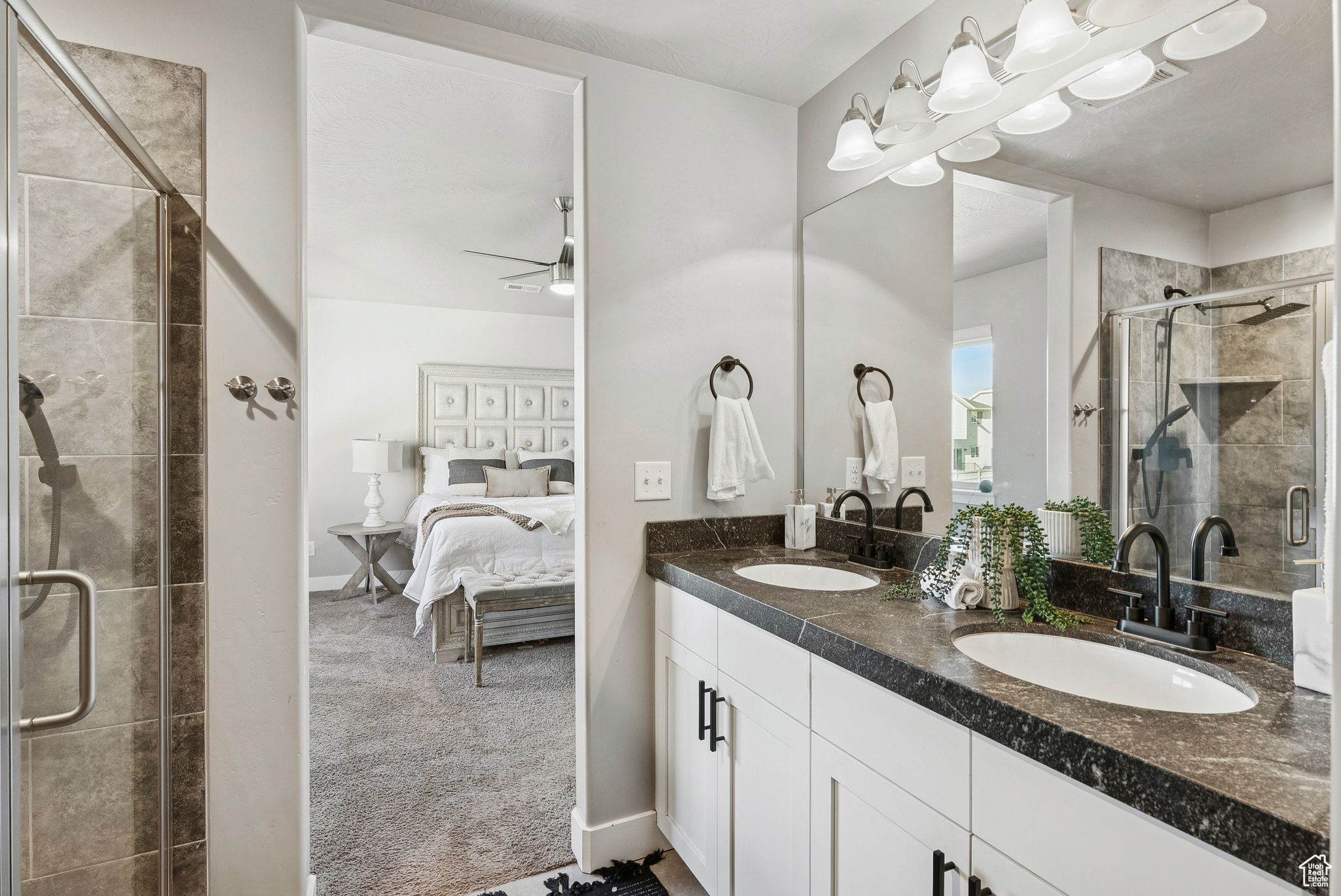 SILVERLAKE - Residential