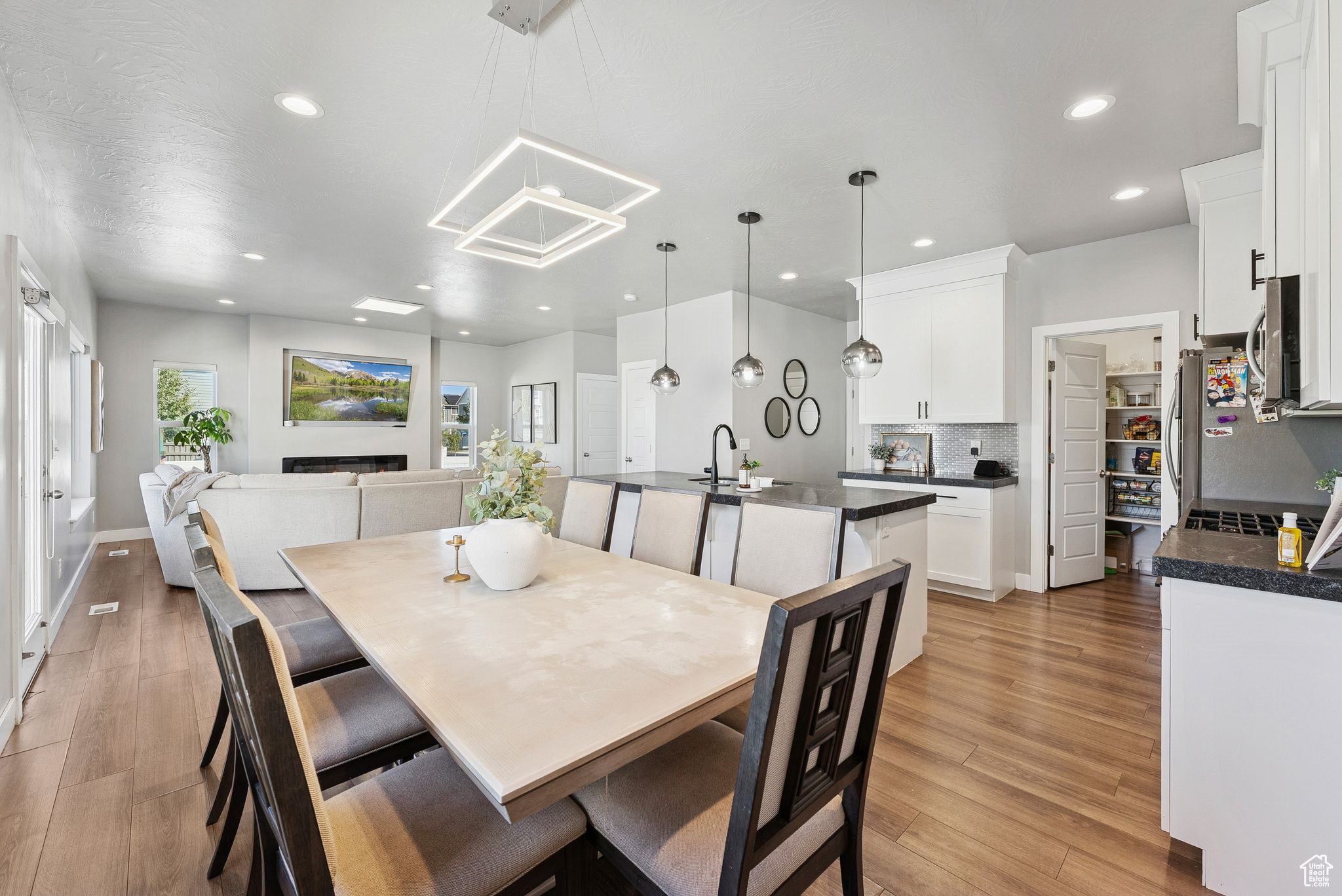 SILVERLAKE - Residential