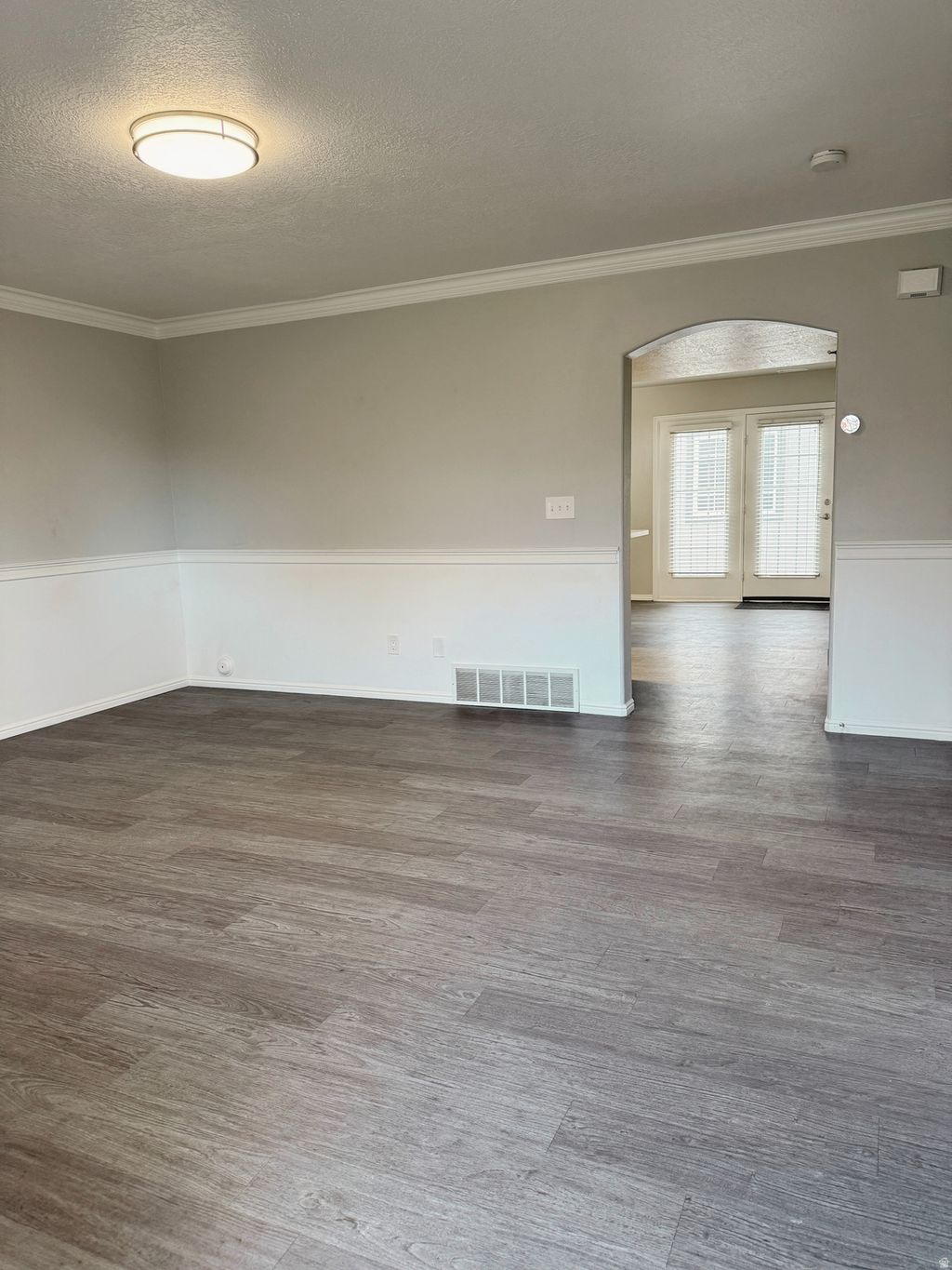 Photo of 60 HAMPTON PL, North Logan, UT 84341 (MLS # 2126048)
