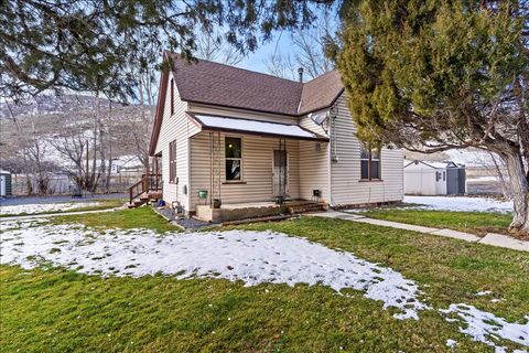 Homes For Sale - 951 N Main St<br/> Mantua, UT 84324