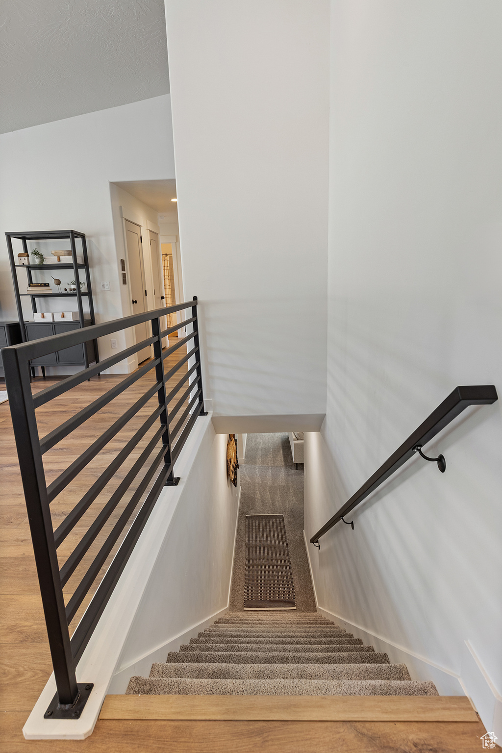 BLACK SAGE - Residential