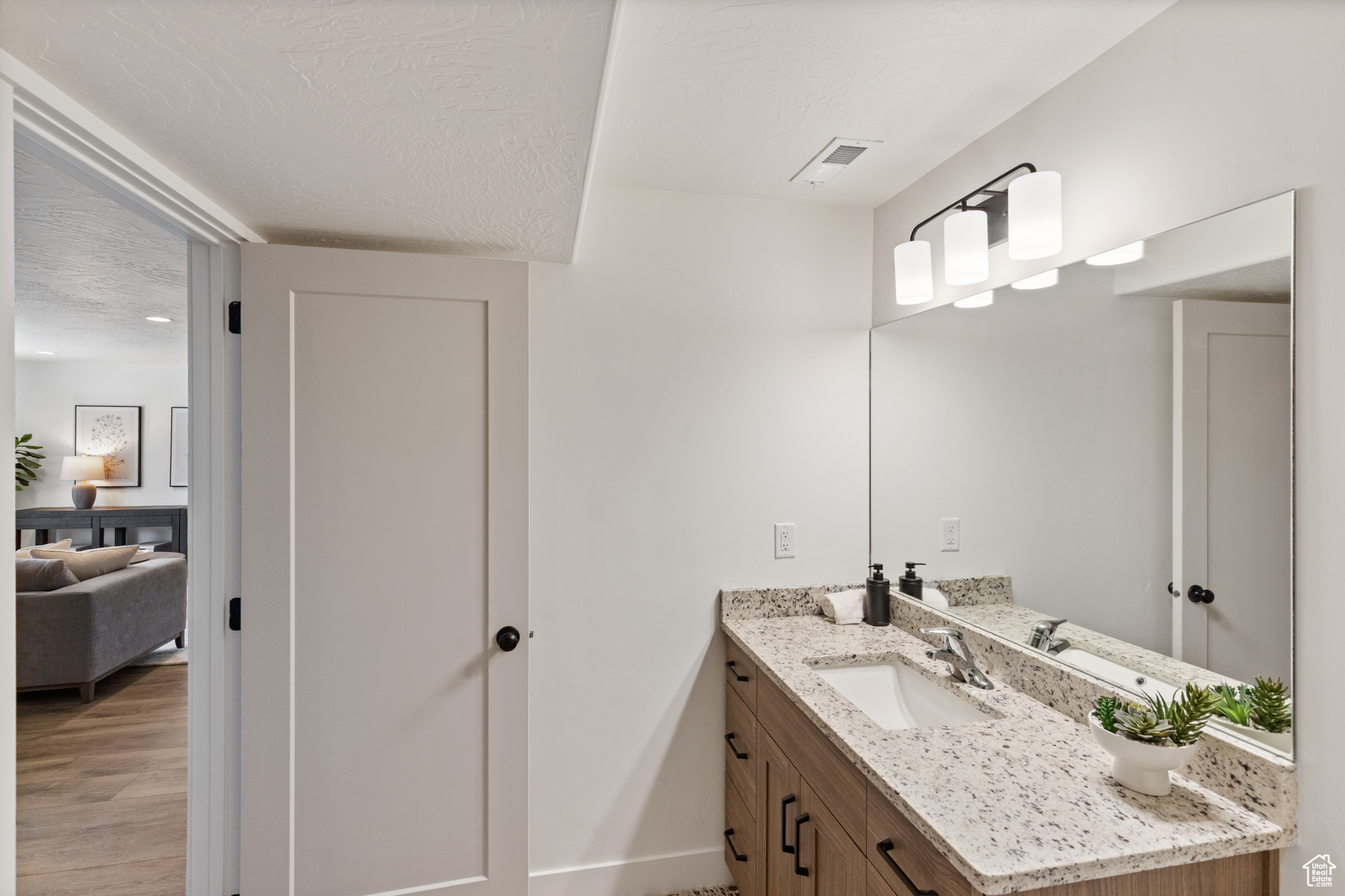 BLACK SAGE - Residential