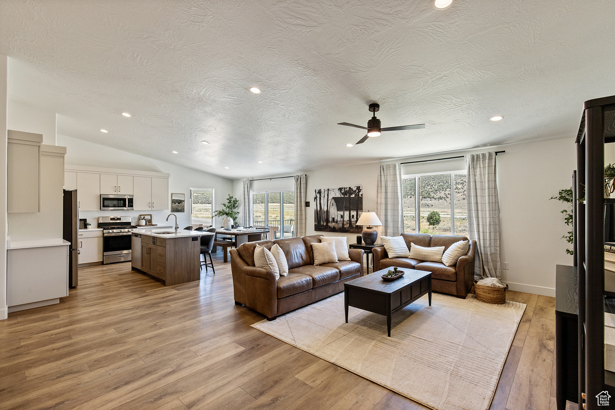 BLACK SAGE - Residential