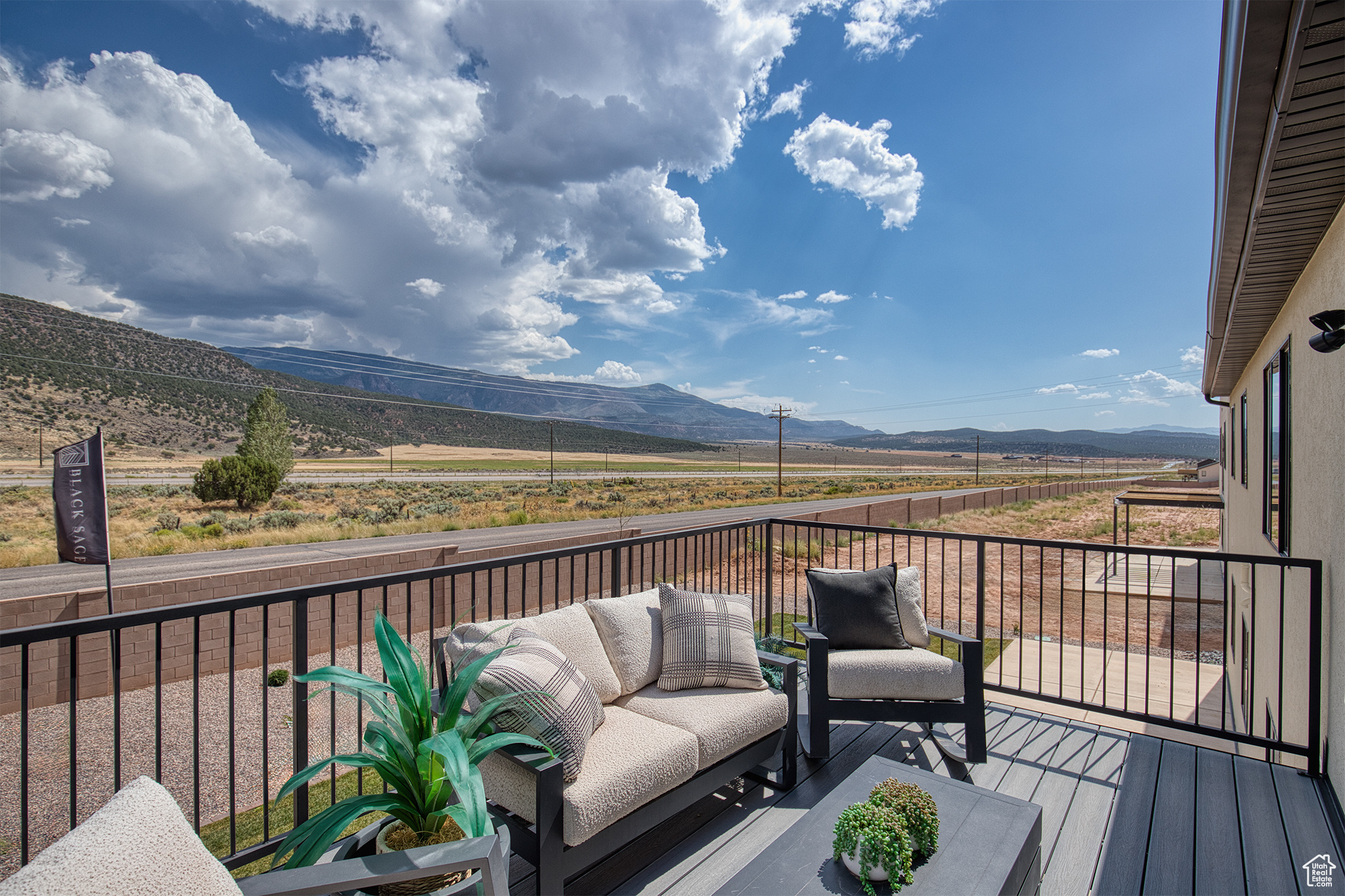 BLACK SAGE - Residential