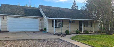 Tiny photo for 700 E 100 S, Mt Pleasant, UT 84647 (MLS # 2163144)