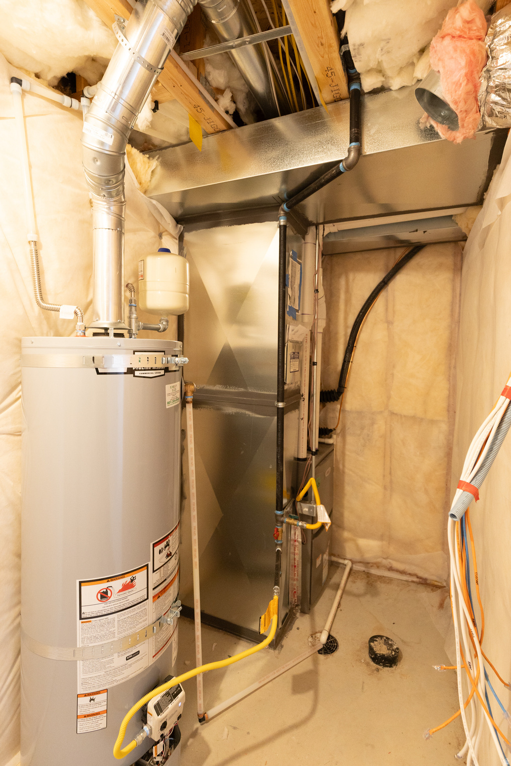 HIDDEN HOLLOW - Residential