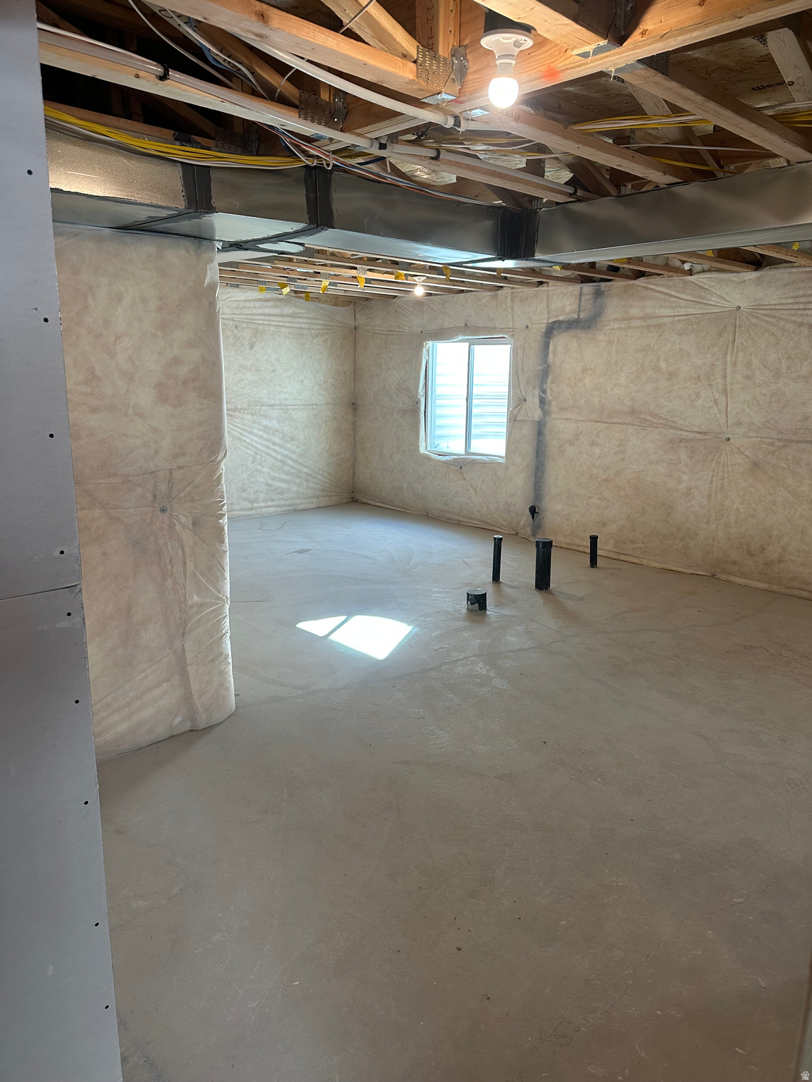 HIDDEN HOLLOW - Residential