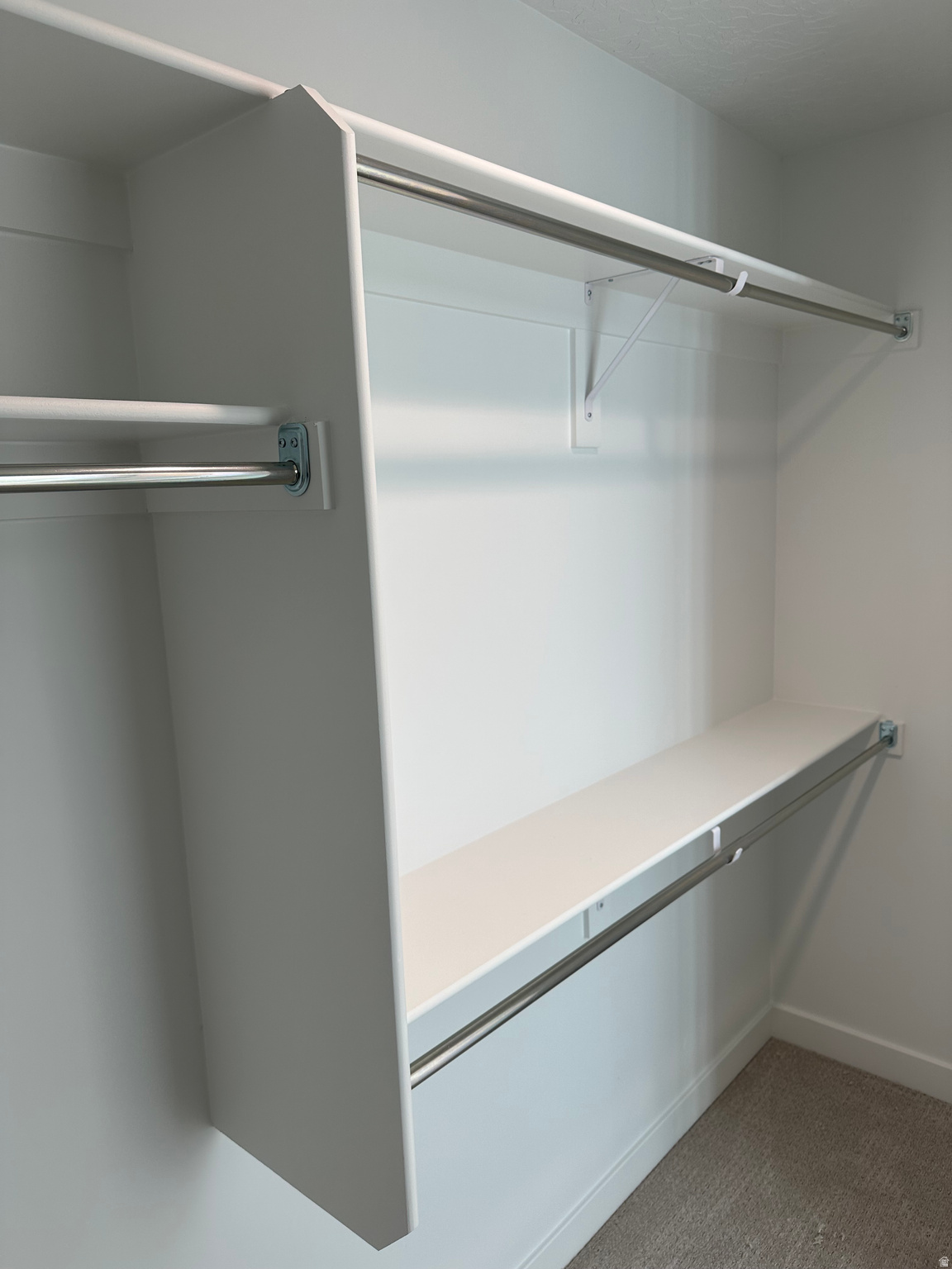 HIDDEN HOLLOW - Residential