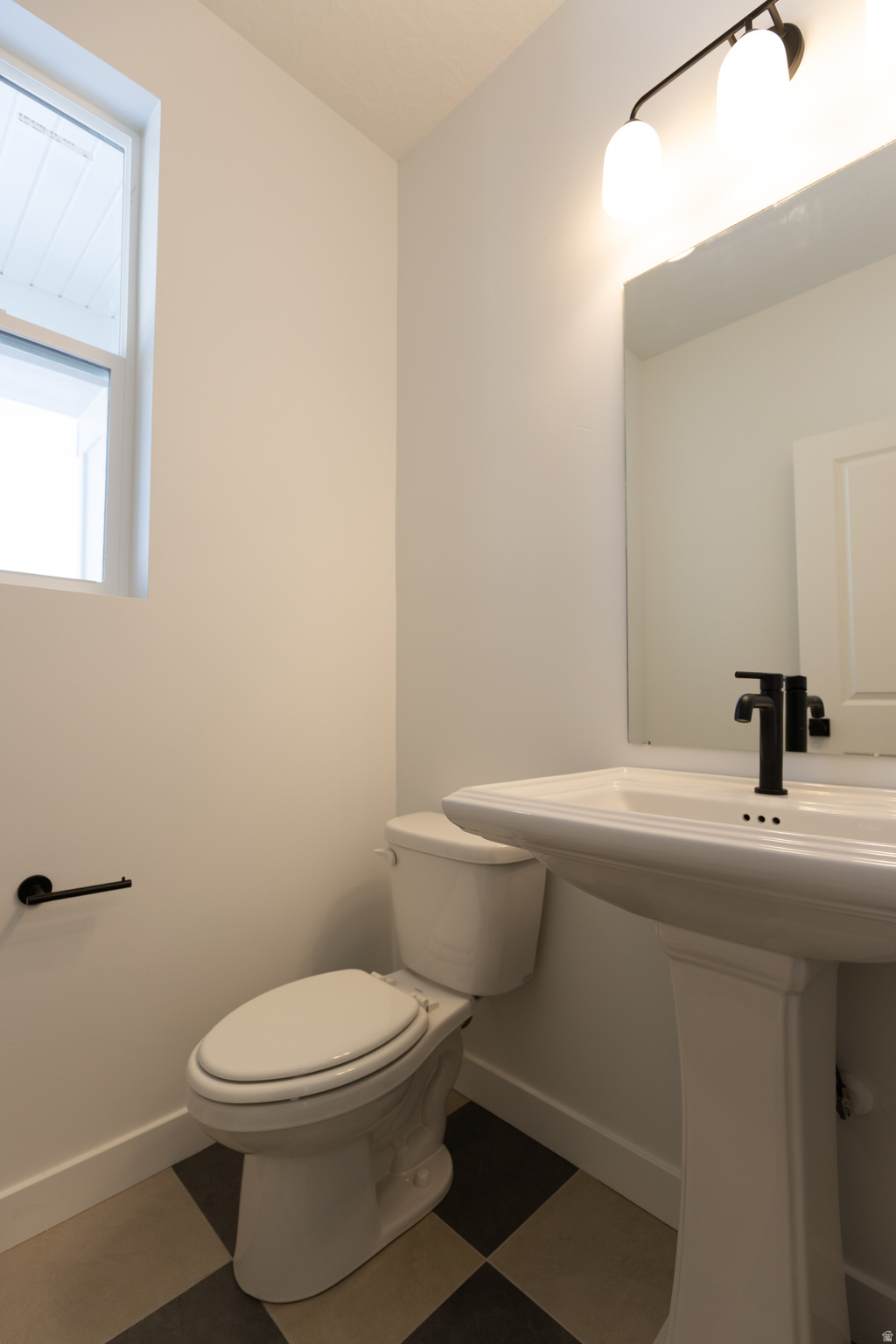 HIDDEN HOLLOW - Residential