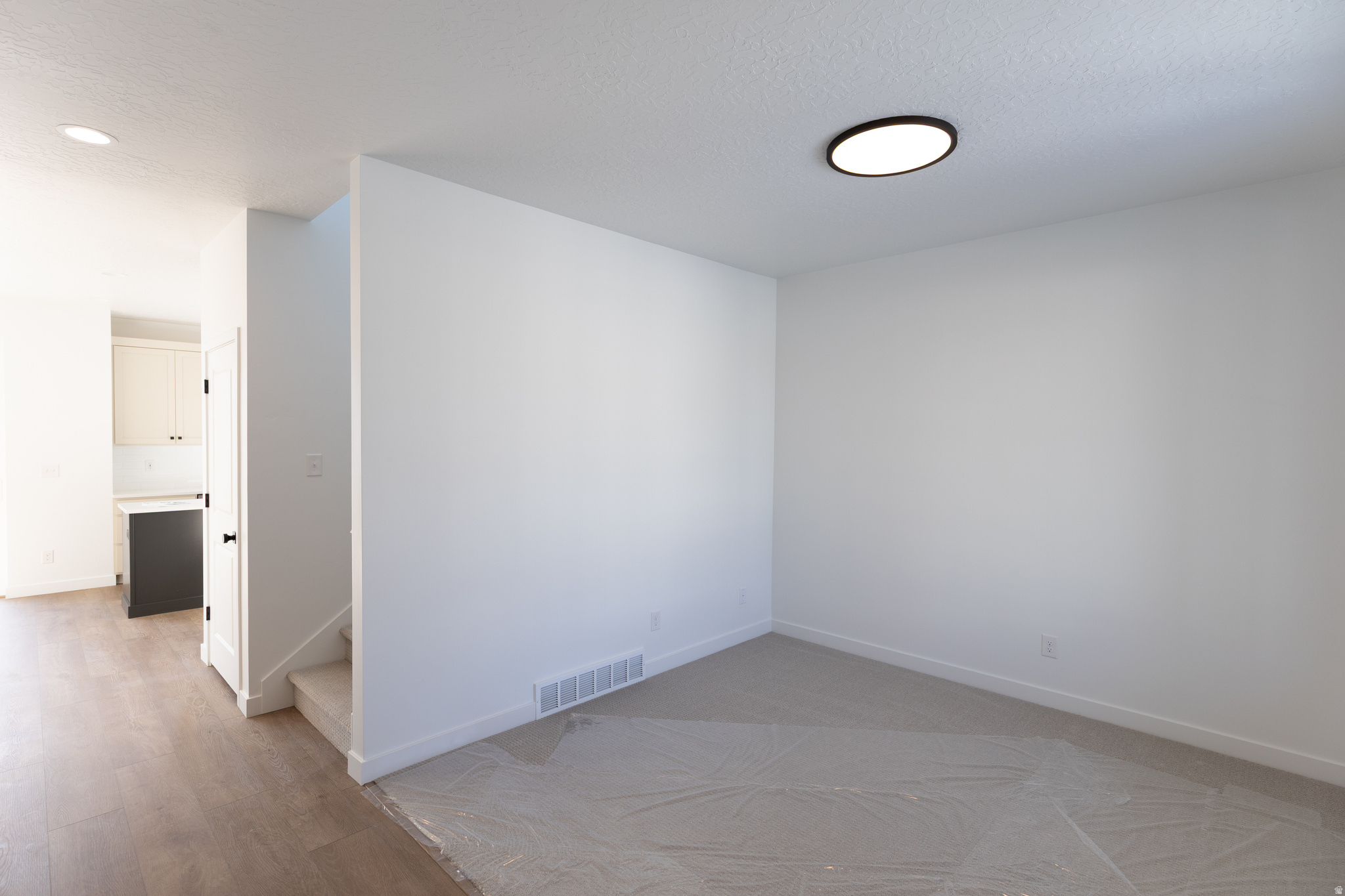 HIDDEN HOLLOW - Residential