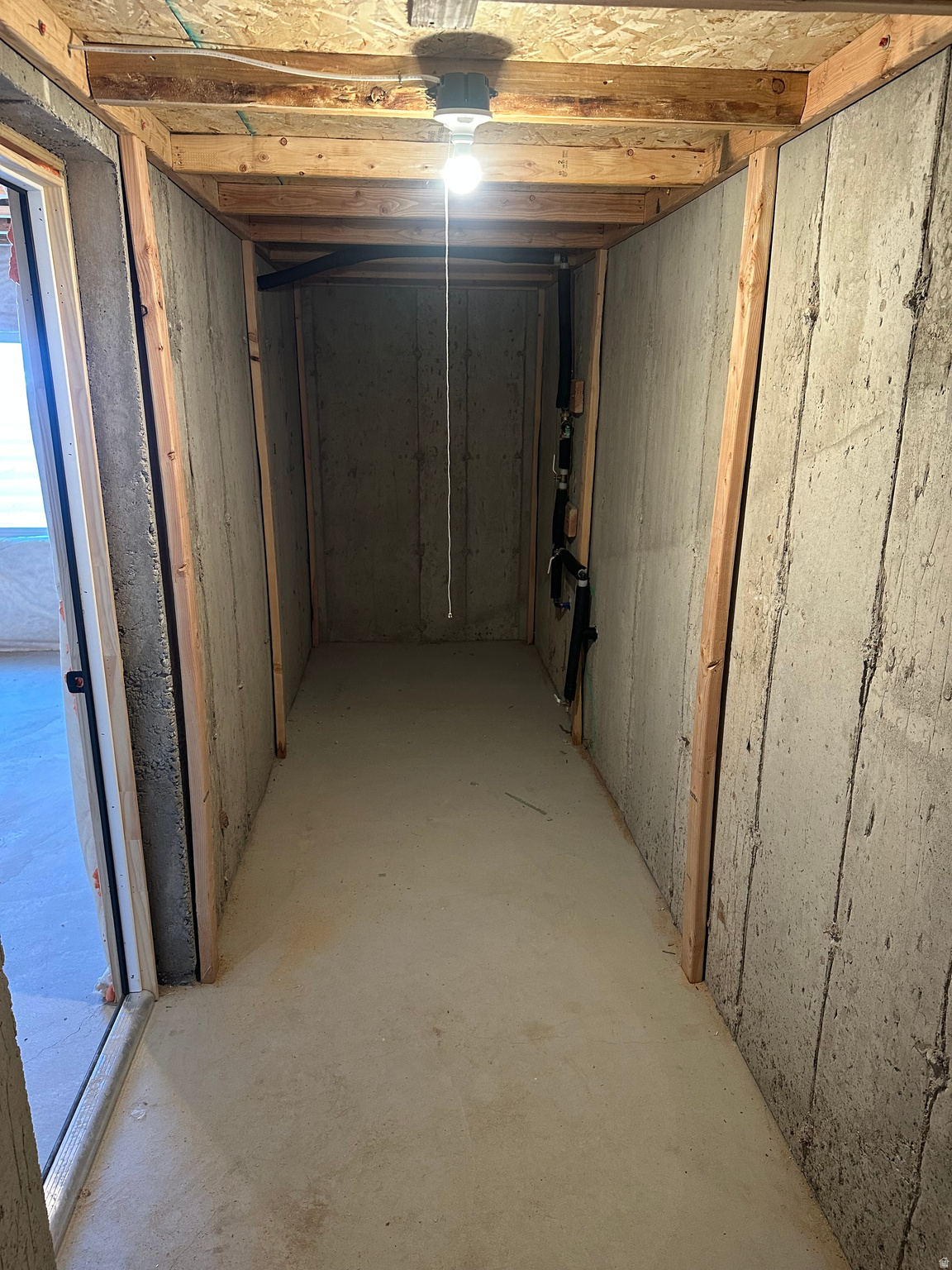 HIDDEN HOLLOW - Residential