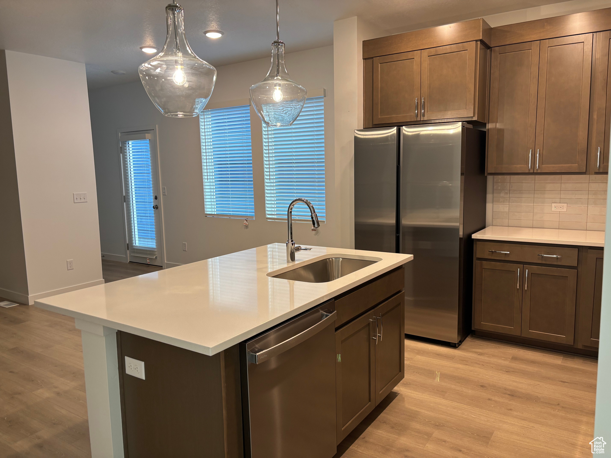 RIDGE - Residential Lease