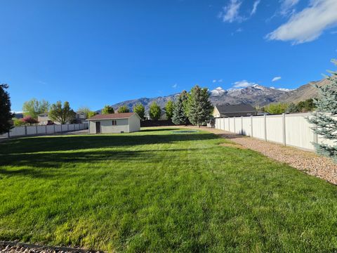 Tiny photo for 615 E 300 N, Alpine, UT 84004 (MLS # 2153182)