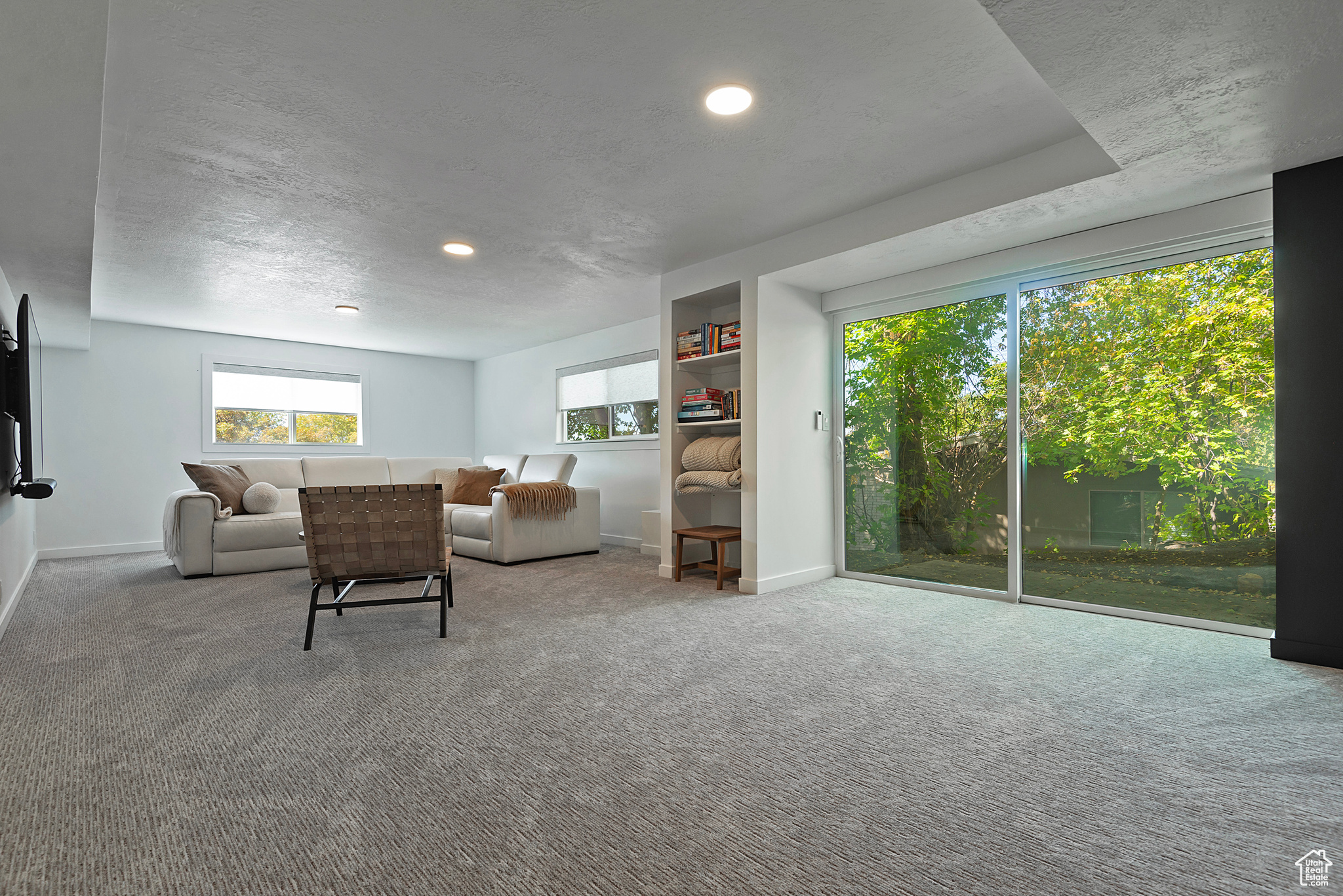 GOLDEN HILLS NO 6 - Residential