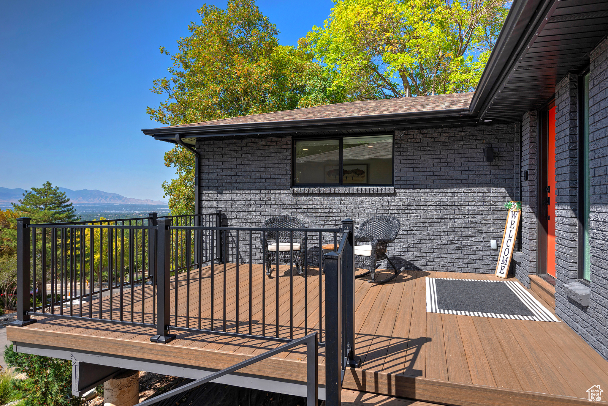 GOLDEN HILLS NO 6 - Residential