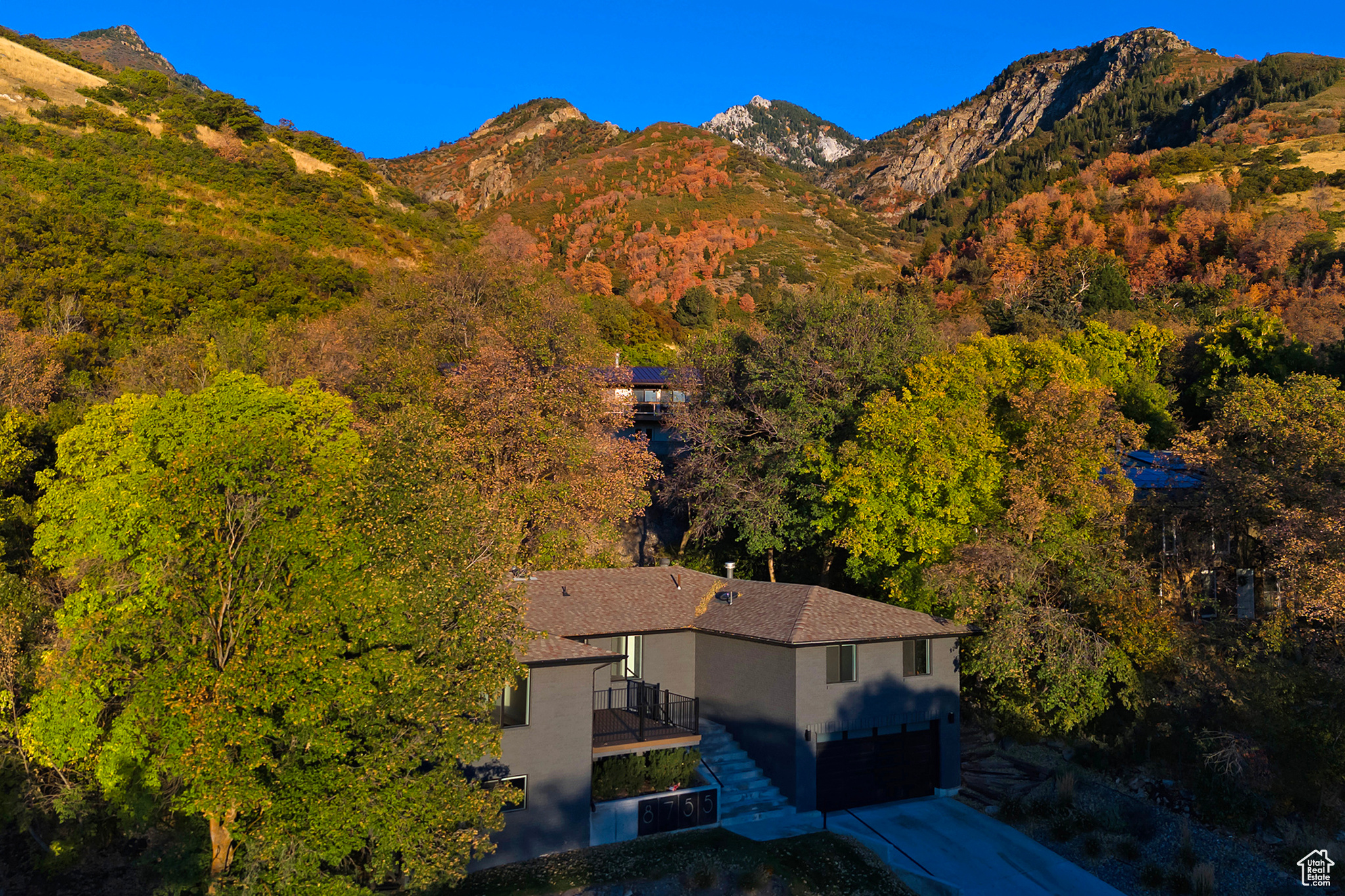 GOLDEN HILLS NO 6 - Residential