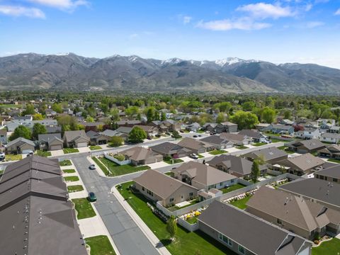 Tiny photo for 683 N 475 W, Kaysville, UT 84037 (MLS # 2153955)