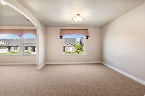Tiny photo for 683 N 475 W, Kaysville, UT 84037 (MLS # 2153955)