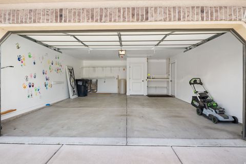 Tiny photo for 683 N 475 W, Kaysville, UT 84037 (MLS # 2153955)