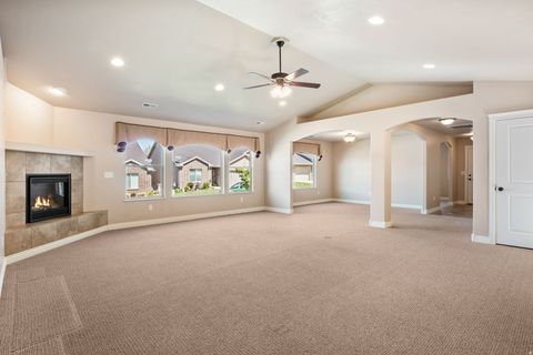 Tiny photo for 683 N 475 W, Kaysville, UT 84037 (MLS # 2153955)