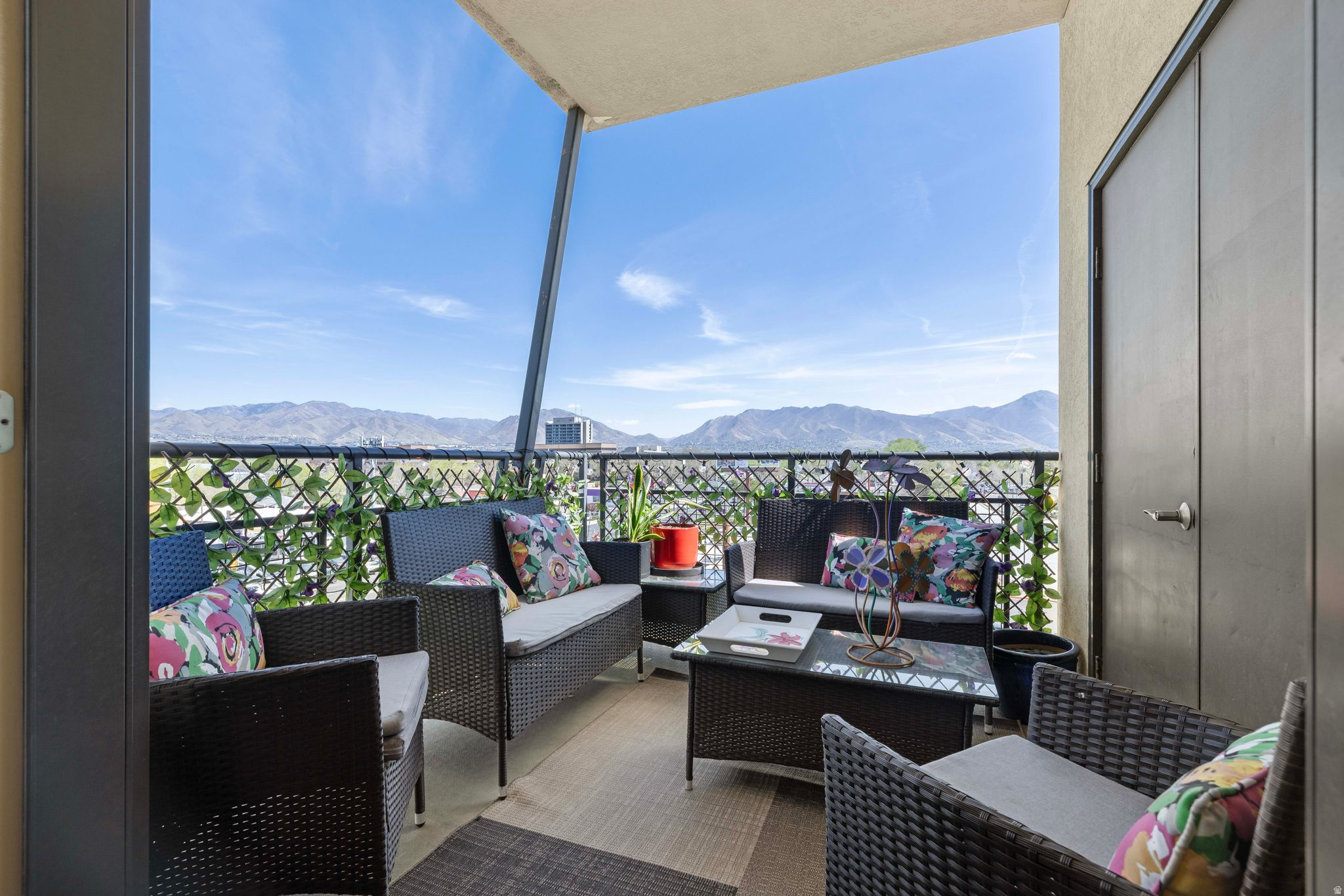 CENTRAL POINTE CONDOMINIUMS - Residential