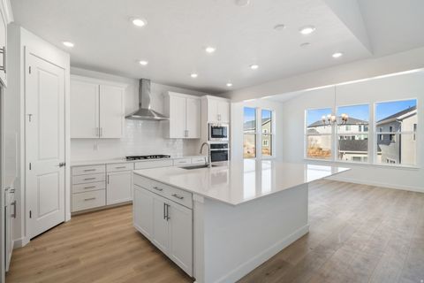 Tiny photo for 26 SNOWY EGRET AVE E #701, Saratoga Springs, UT 84045 (MLS # 2138695)