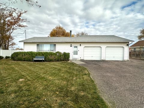 Homes For Sale - 145 E Center<br/> Millard County, Lynndyl, UT 84640