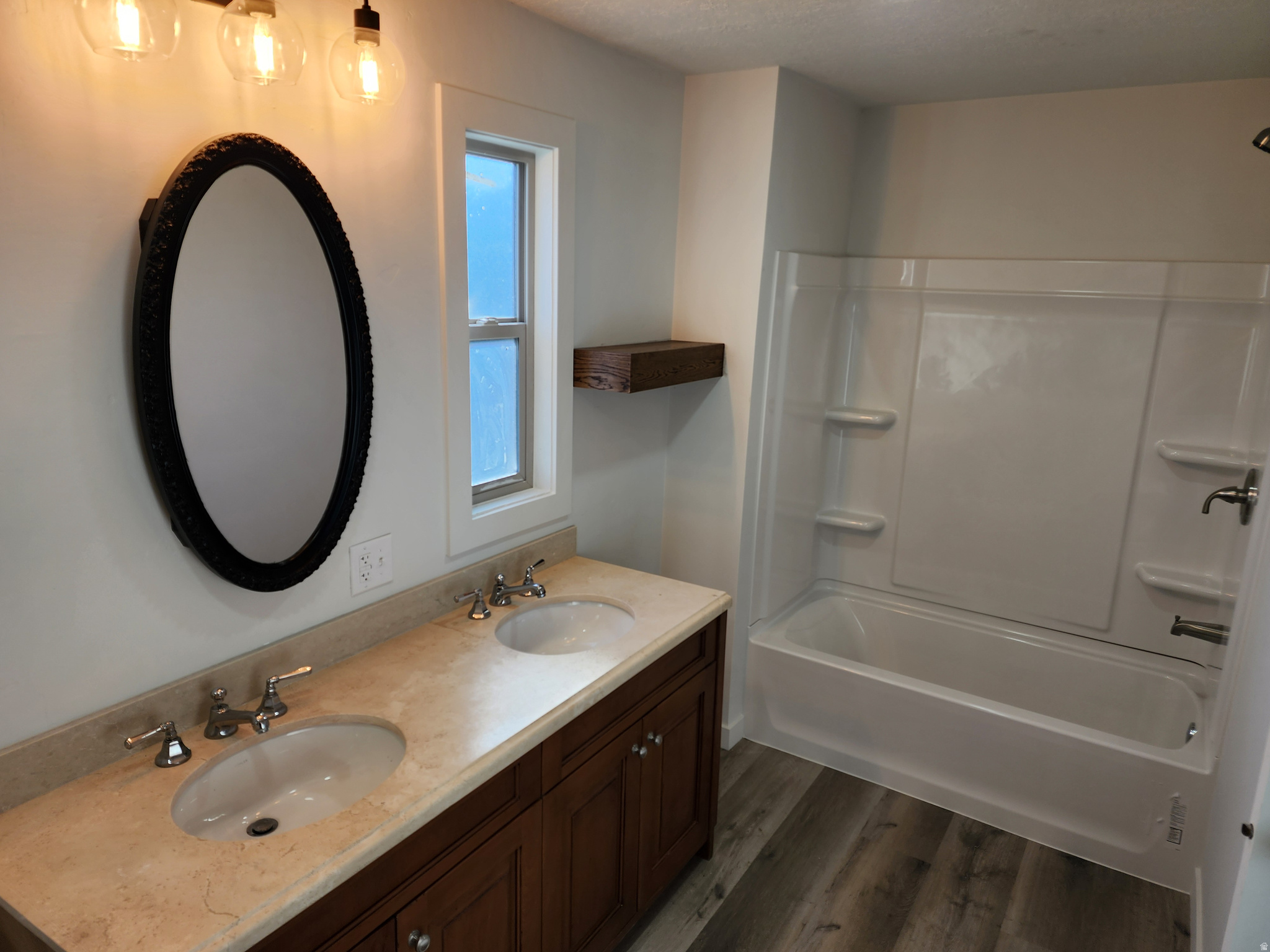 MAJESTIC MEADOWS - Residential