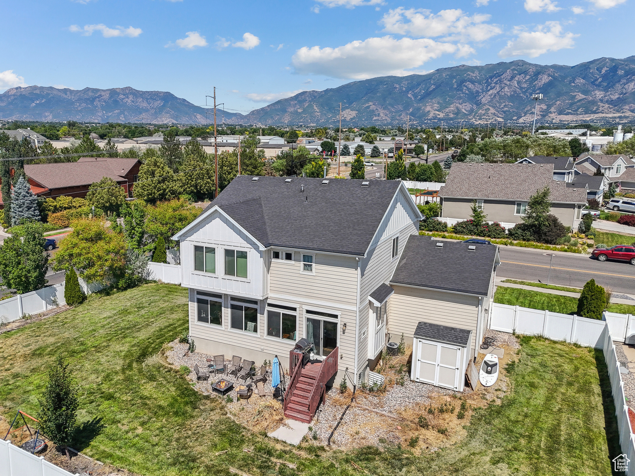 ELLISON PARK ESTATES - Residential