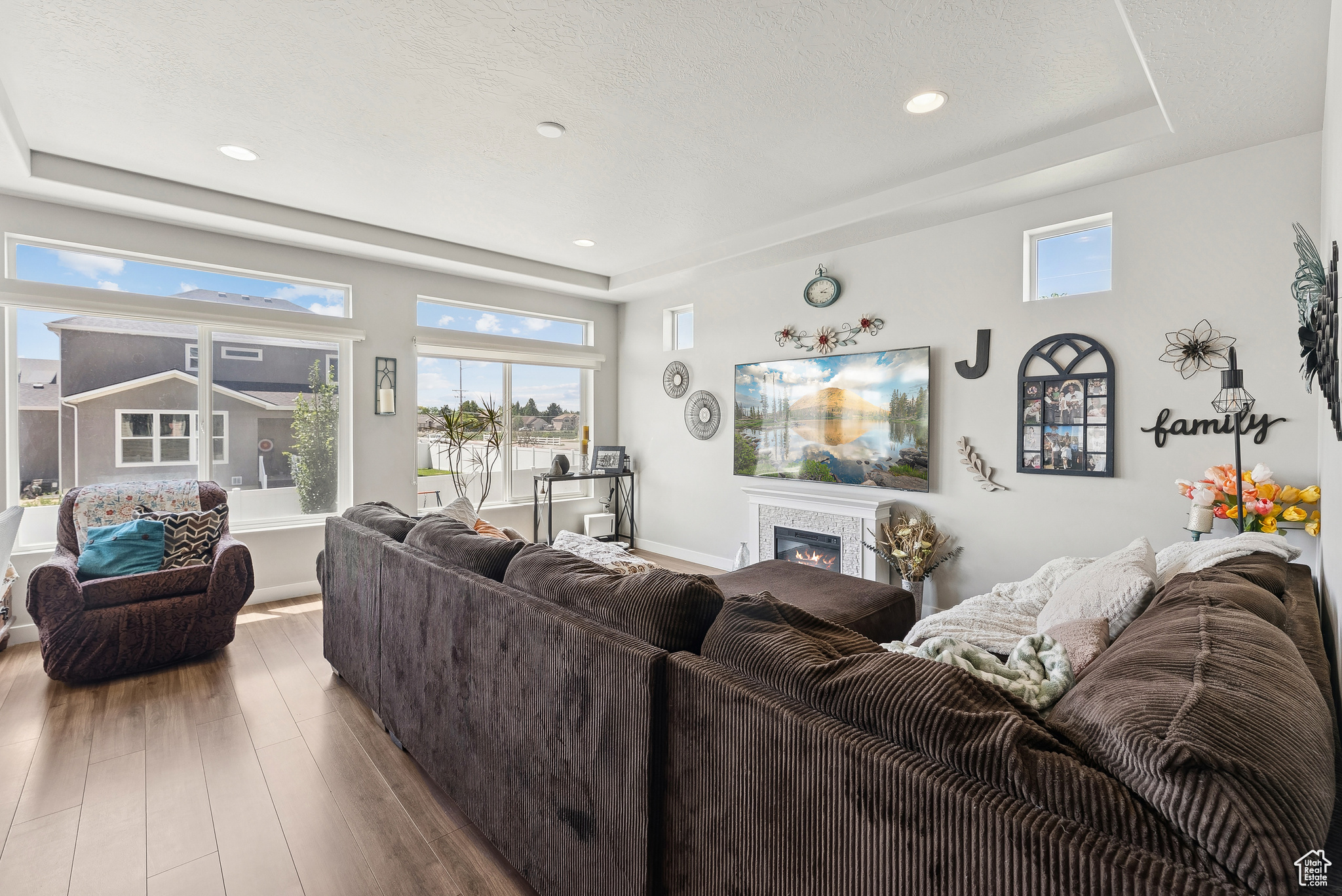 ELLISON PARK ESTATES - Residential