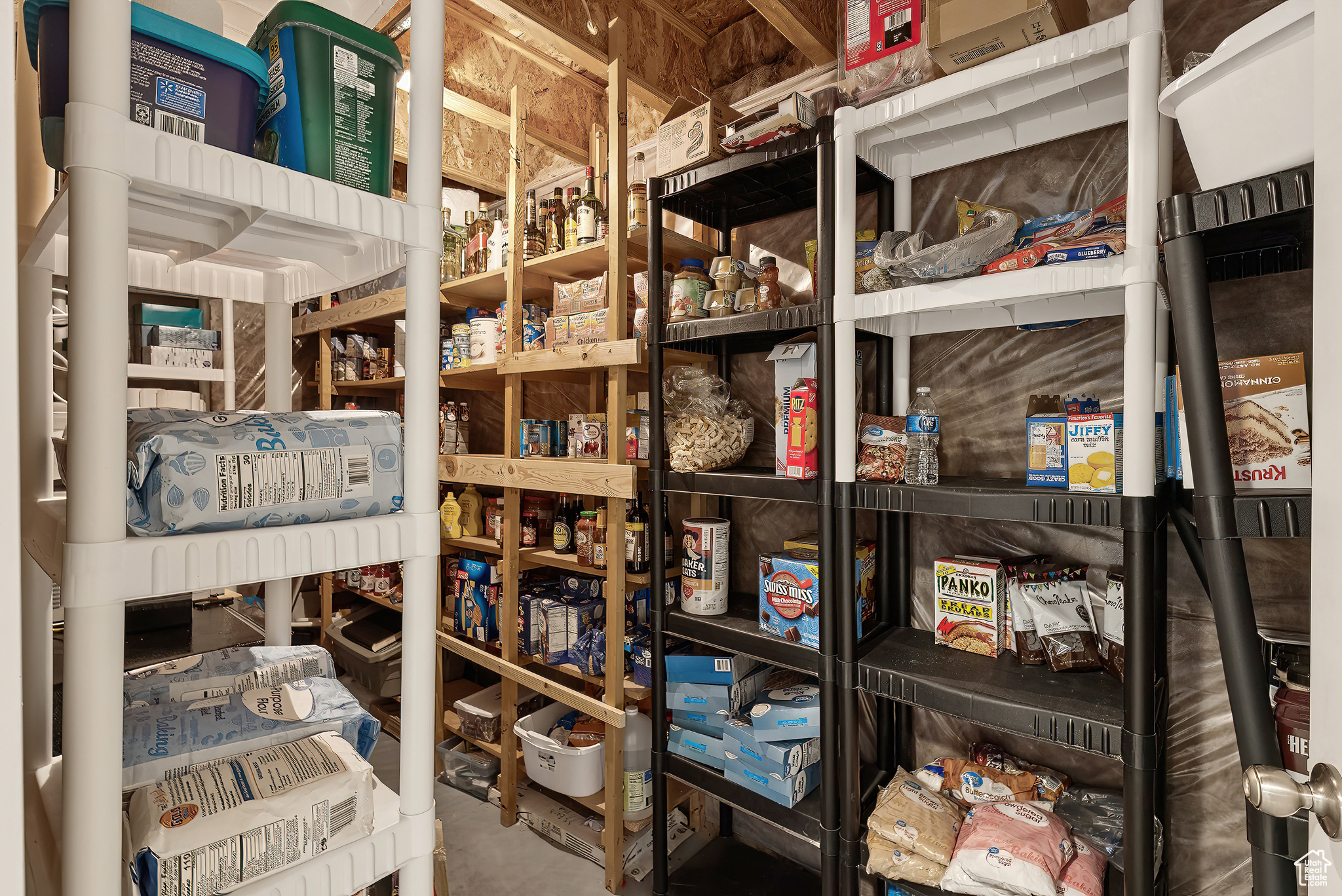 ELLISON PARK ESTATES - Residential