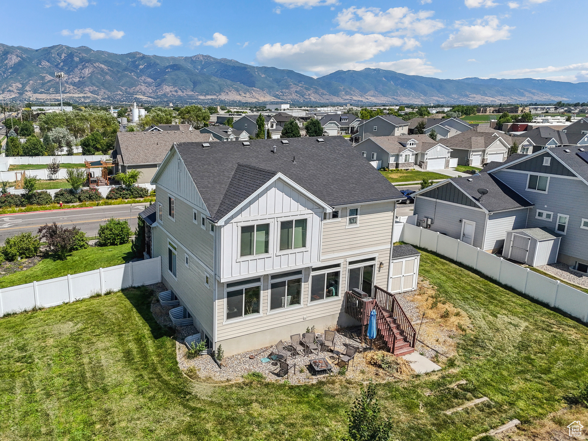 ELLISON PARK ESTATES - Residential