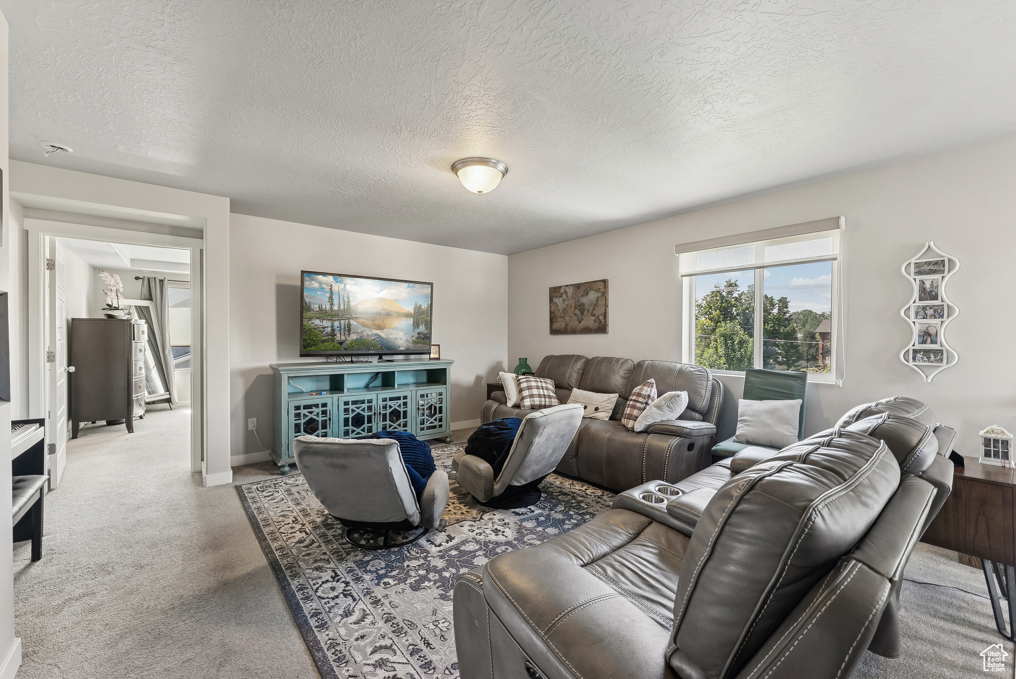 ELLISON PARK ESTATES - Residential