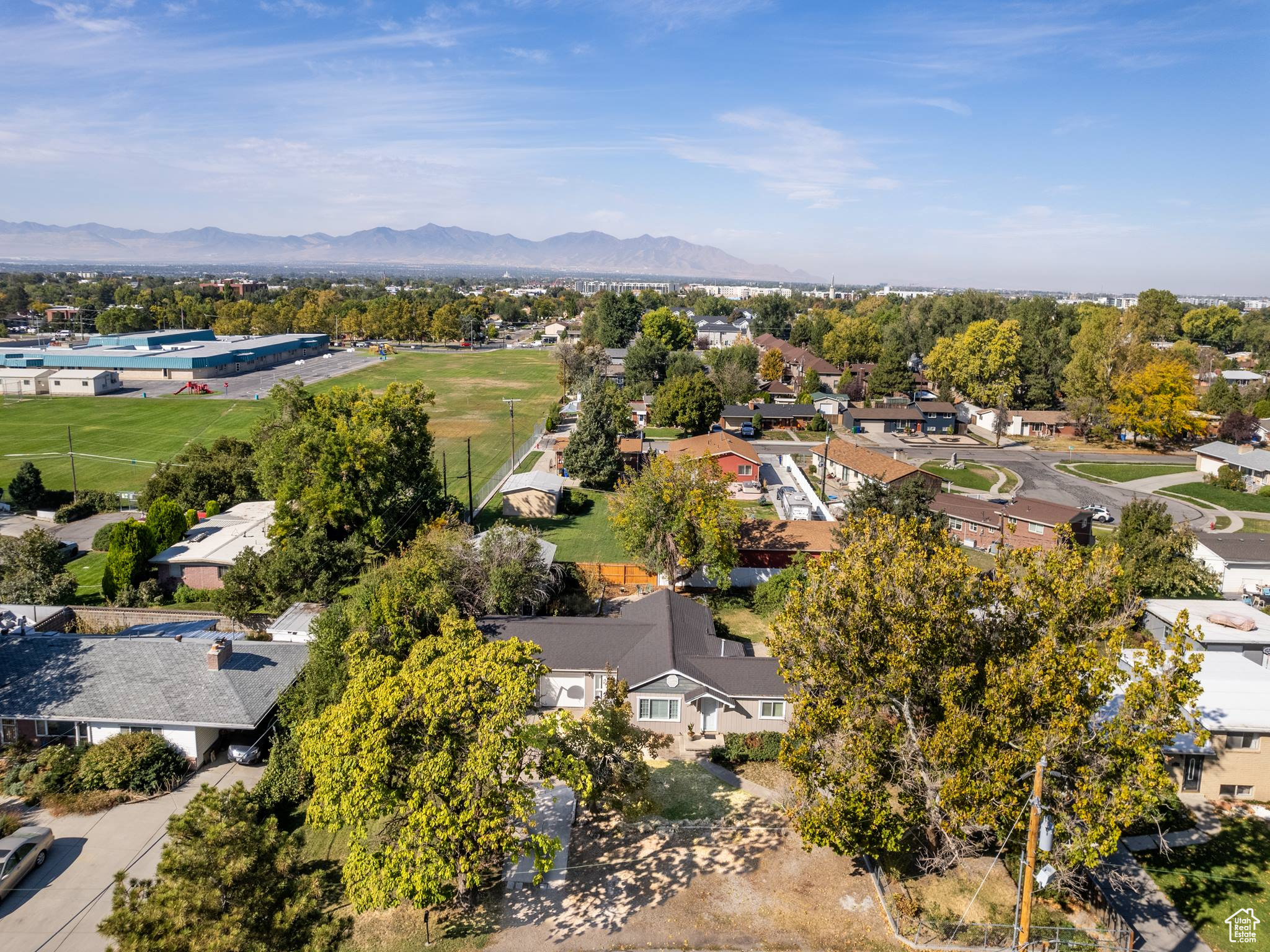 Millcreek, Utah 84107, United States, 3 Bedrooms Bedrooms, ,1 BathroomBathrooms,Residential,Pending,39073