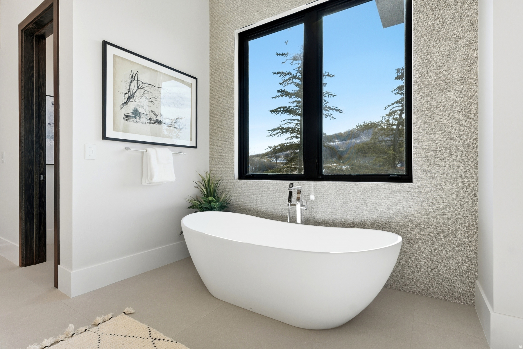 TUHAYE - Residential