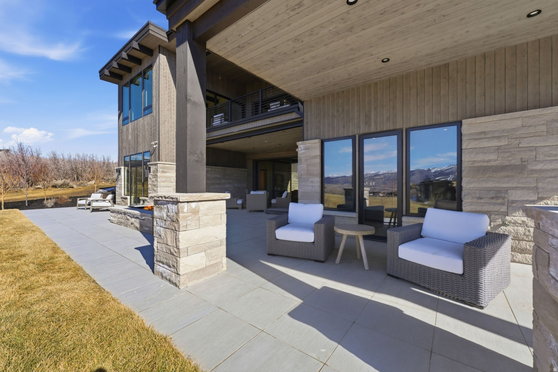 TUHAYE - Residential