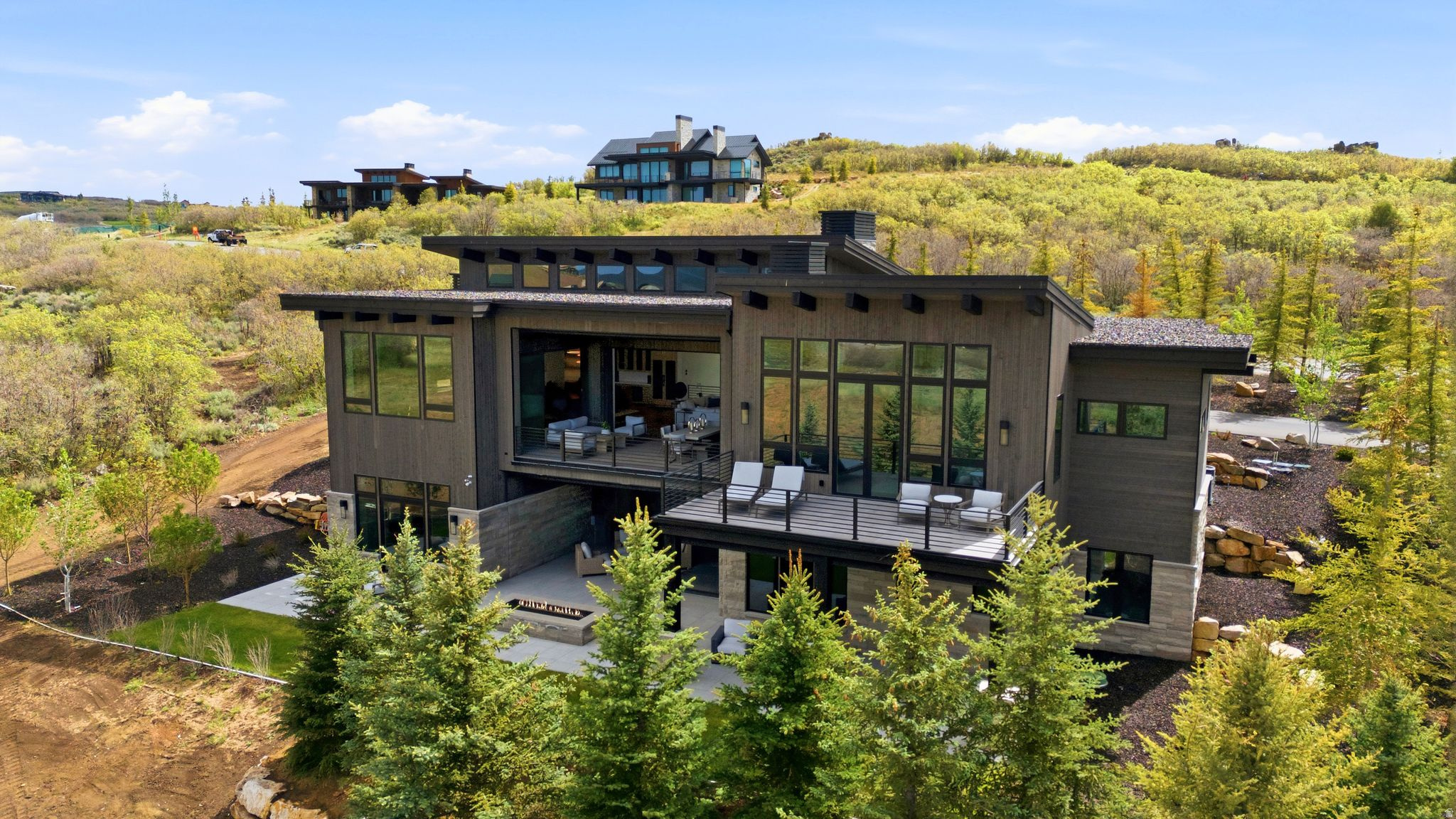 TUHAYE - Residential