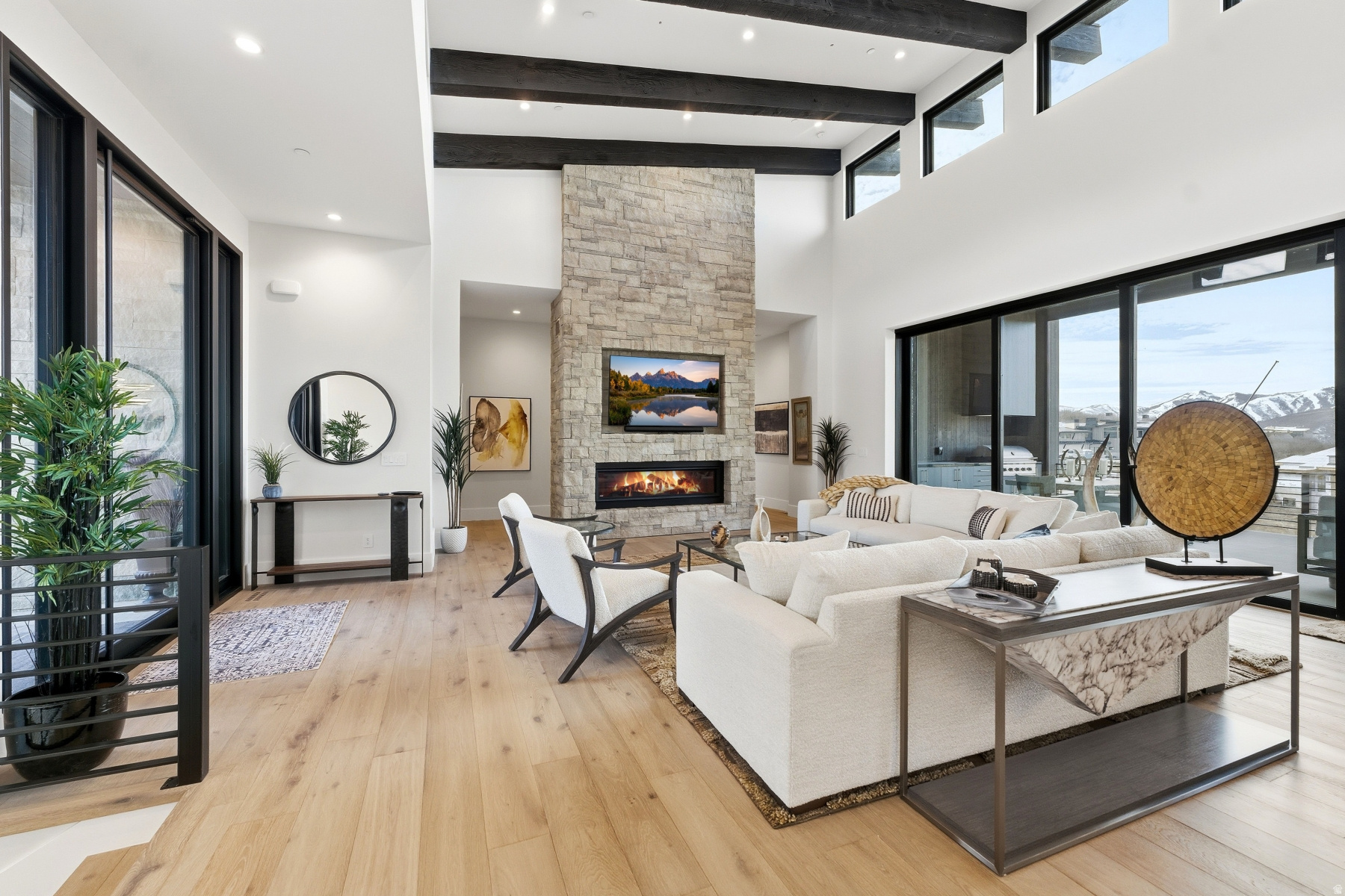 TUHAYE - Residential