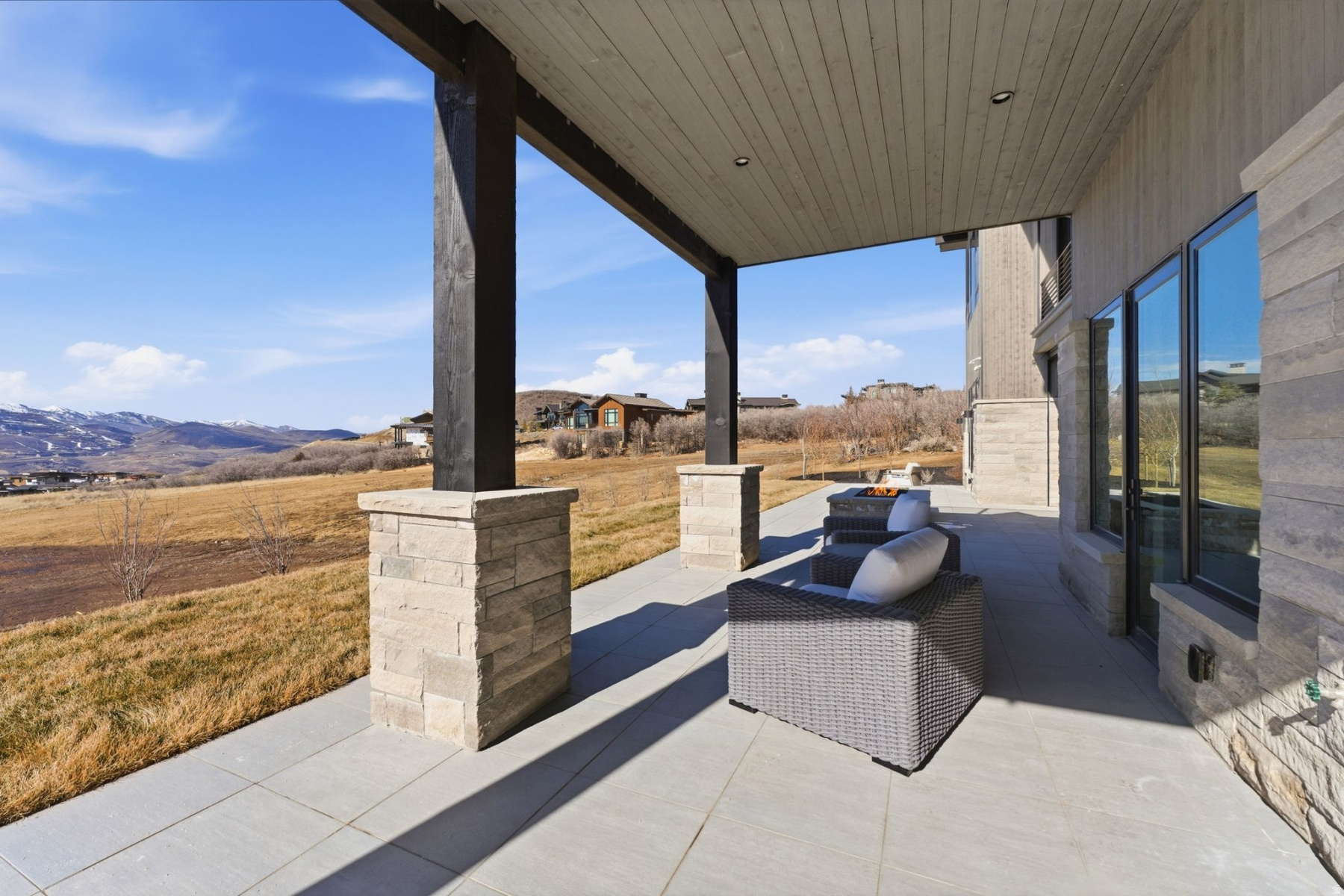 TUHAYE - Residential