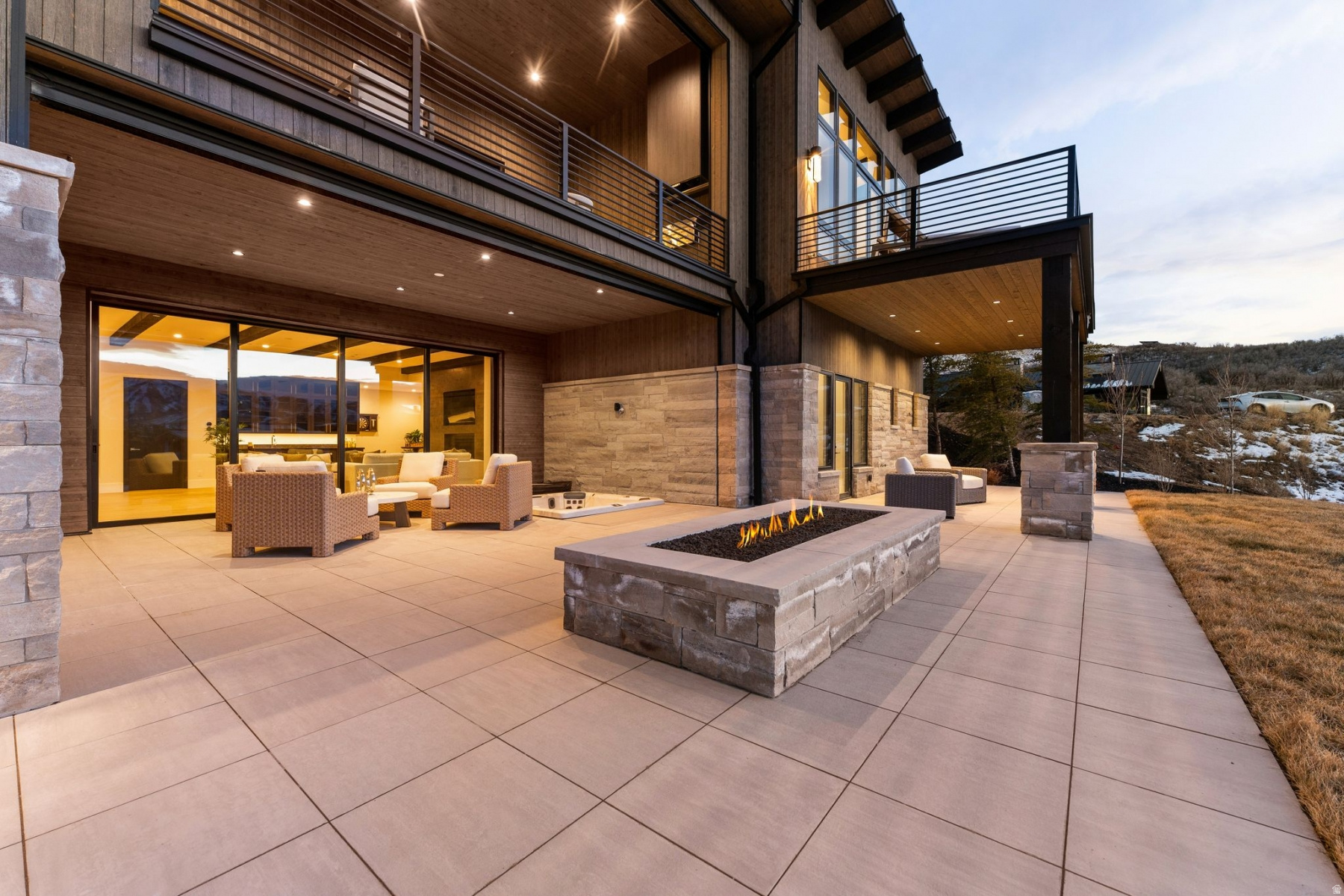 TUHAYE - Residential