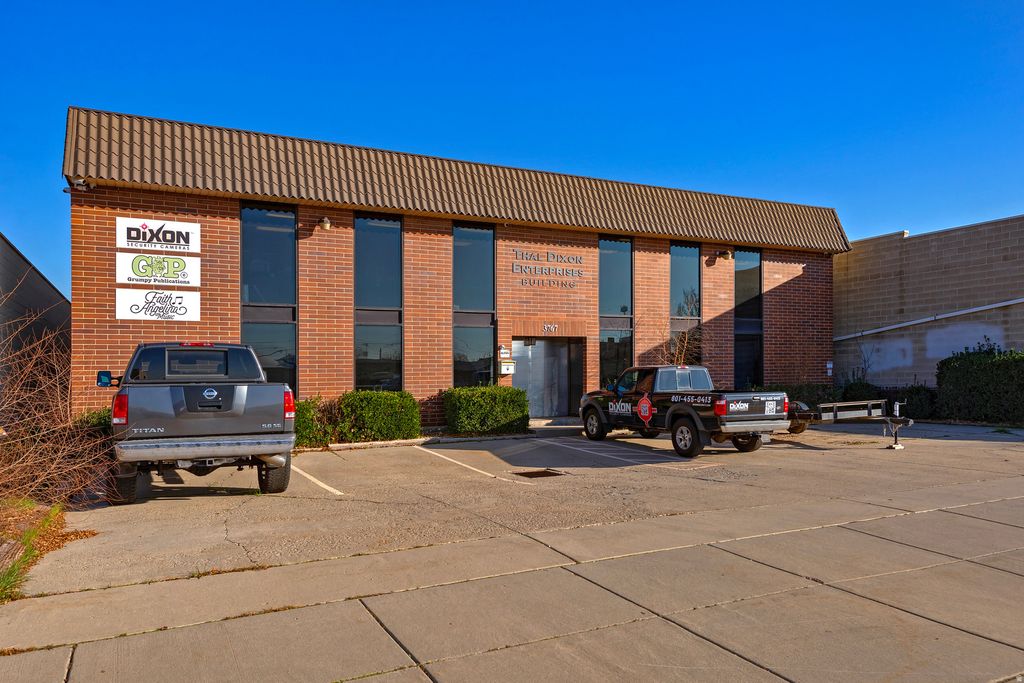 Photo of 3767 S SECORD ST, South Salt Lake, UT 84115 (MLS # 2128397)