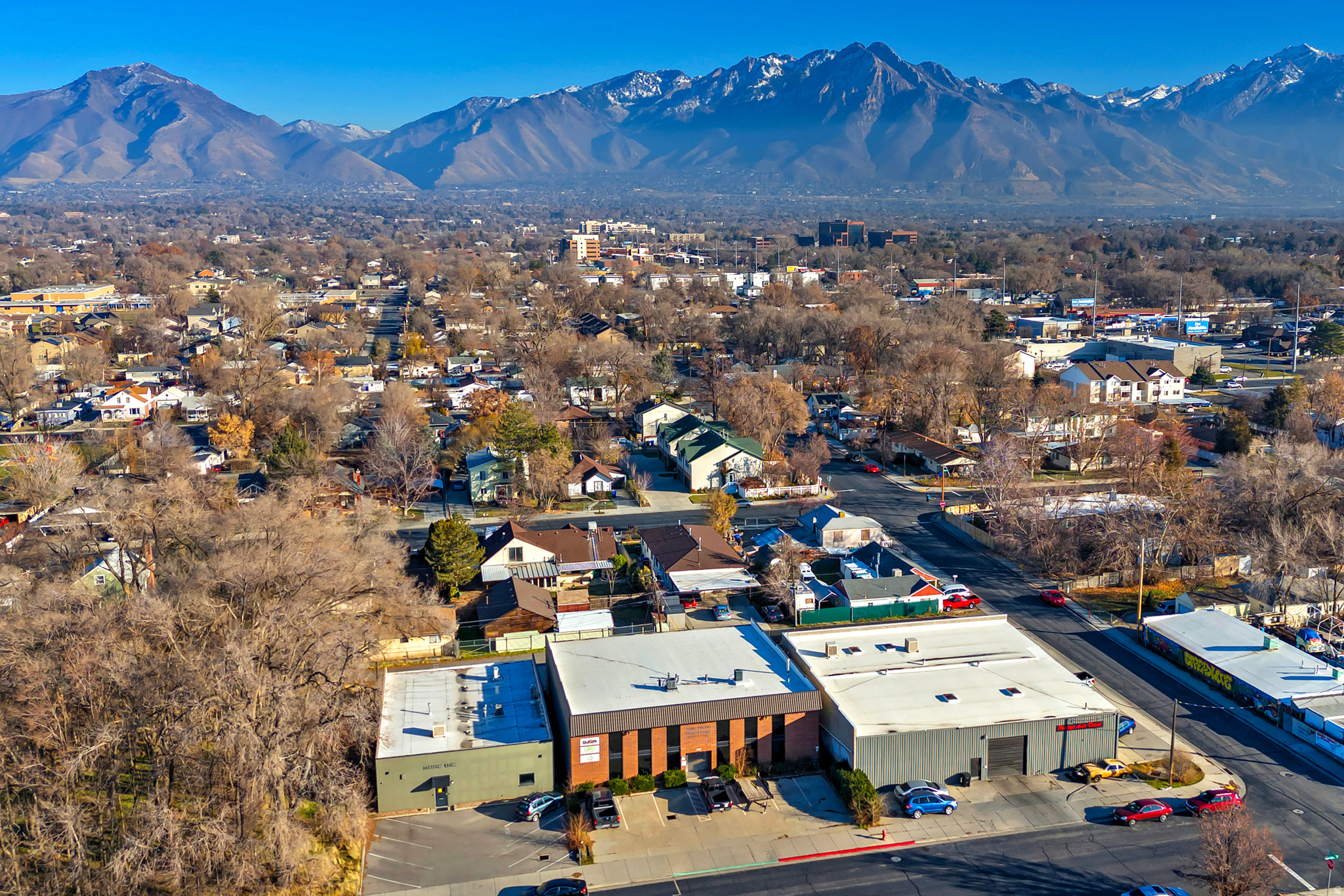 PARK - Commercial Sale