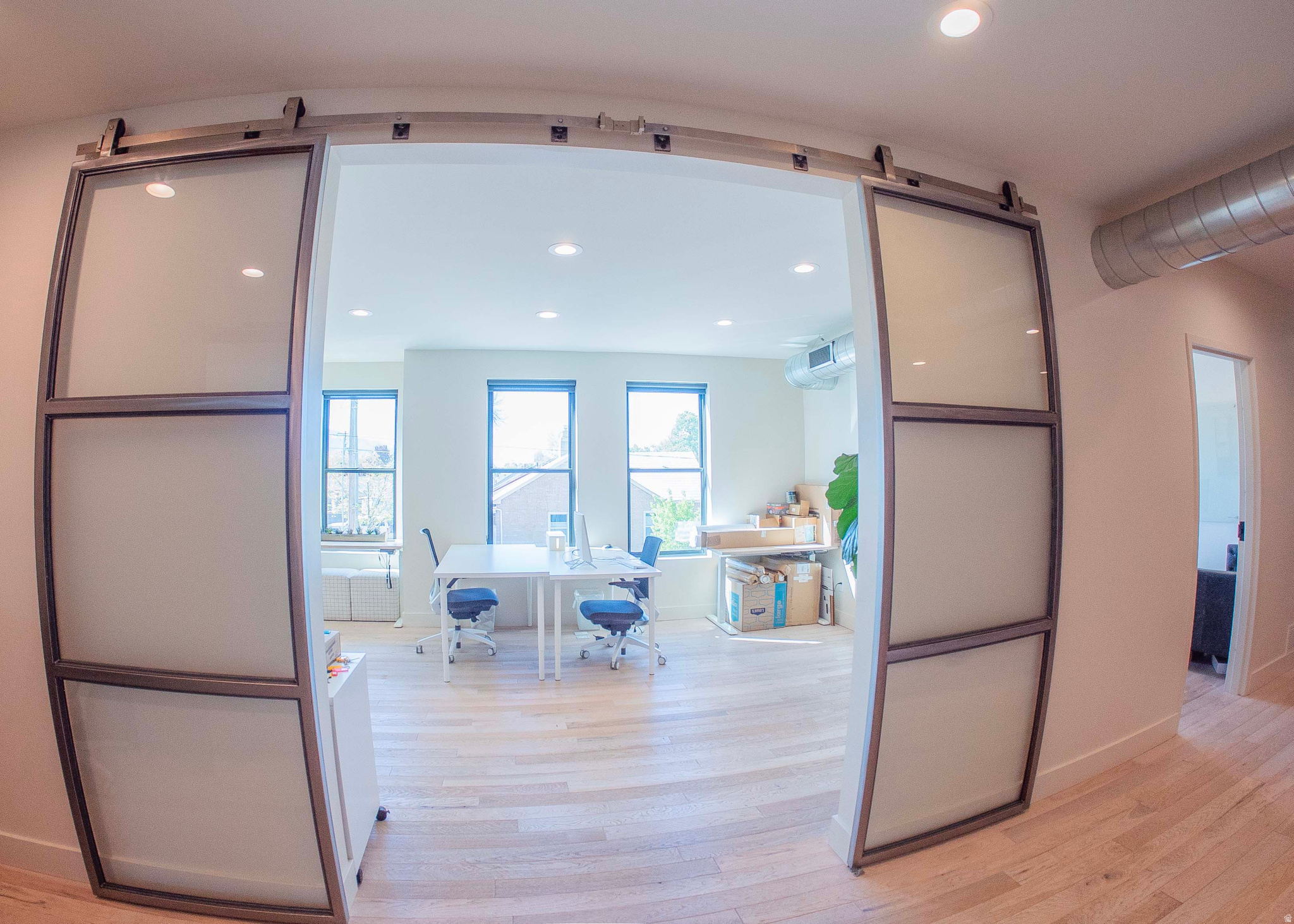 HIGHLAND PARK - Commercial Lease